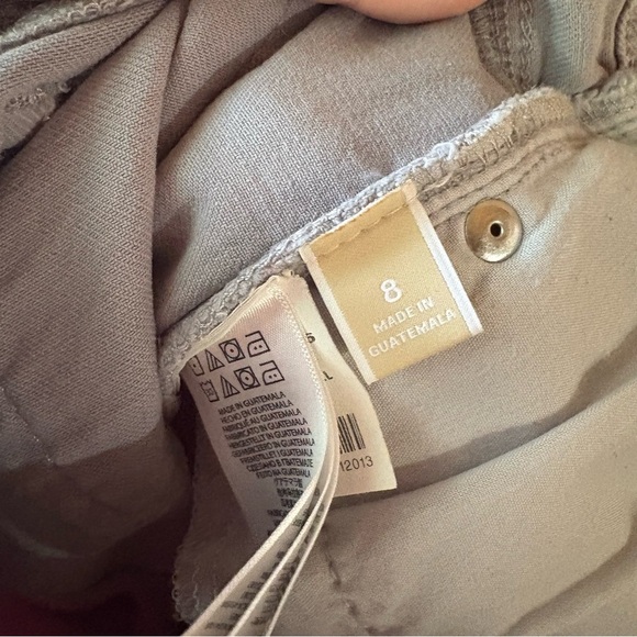 Michael Kors Gray Straight Leg Cropped Mid Rise Jeans Size 8 - Picture 7 of 7